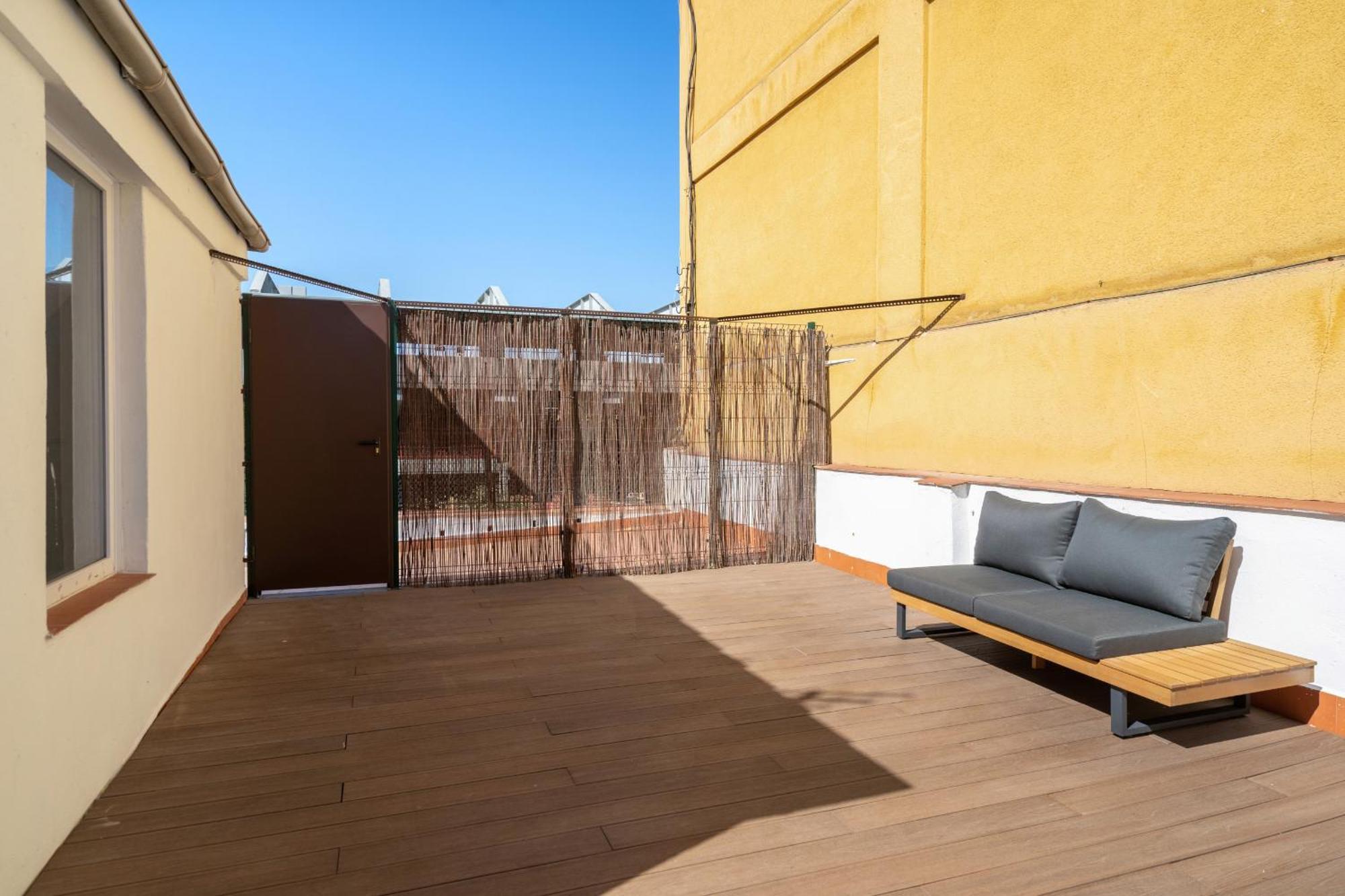Apartamentos En La Avda De La Albufera Alquiler Temporal Madrid Eksteriør bilde